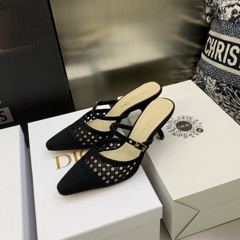 ch**an D*or slippers